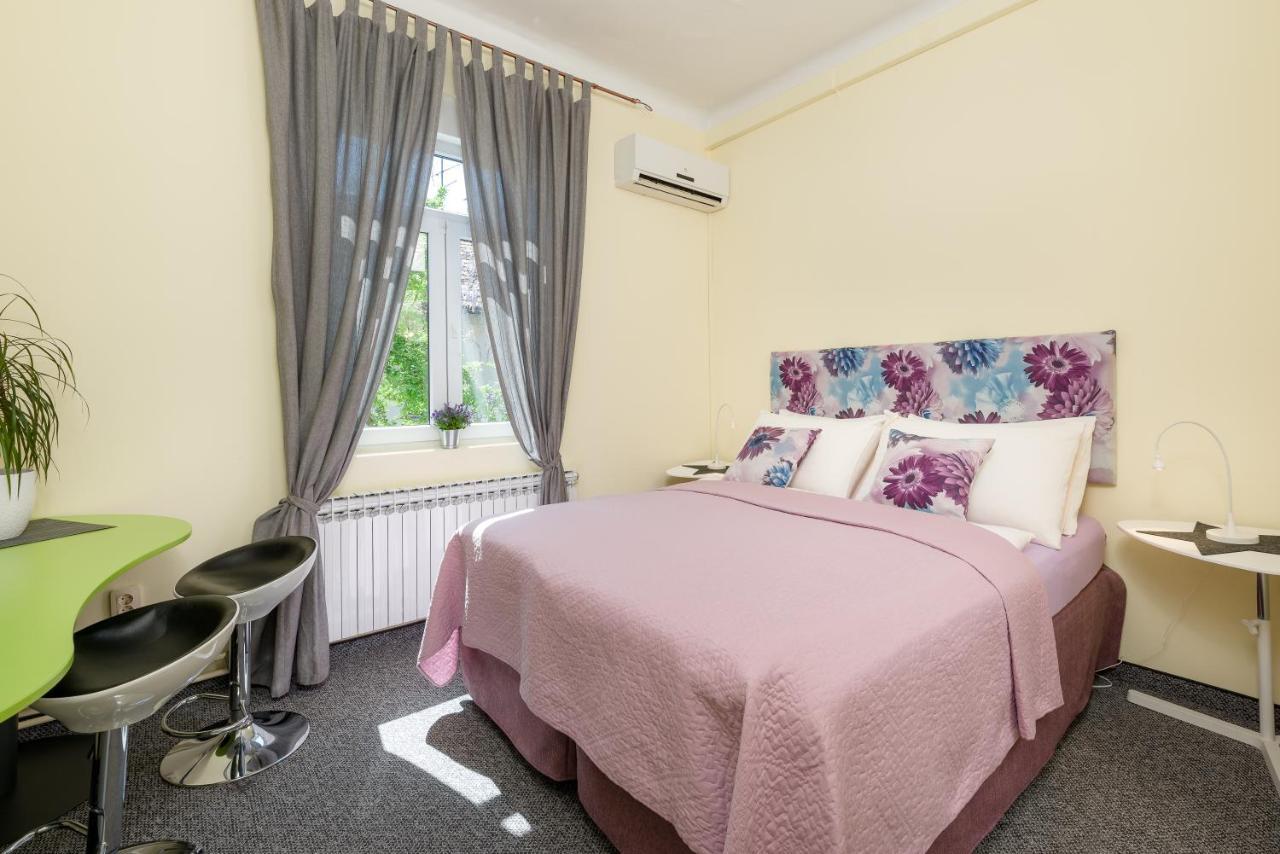 Rooms Mira By Anastasia Zagreb Ngoại thất bức ảnh