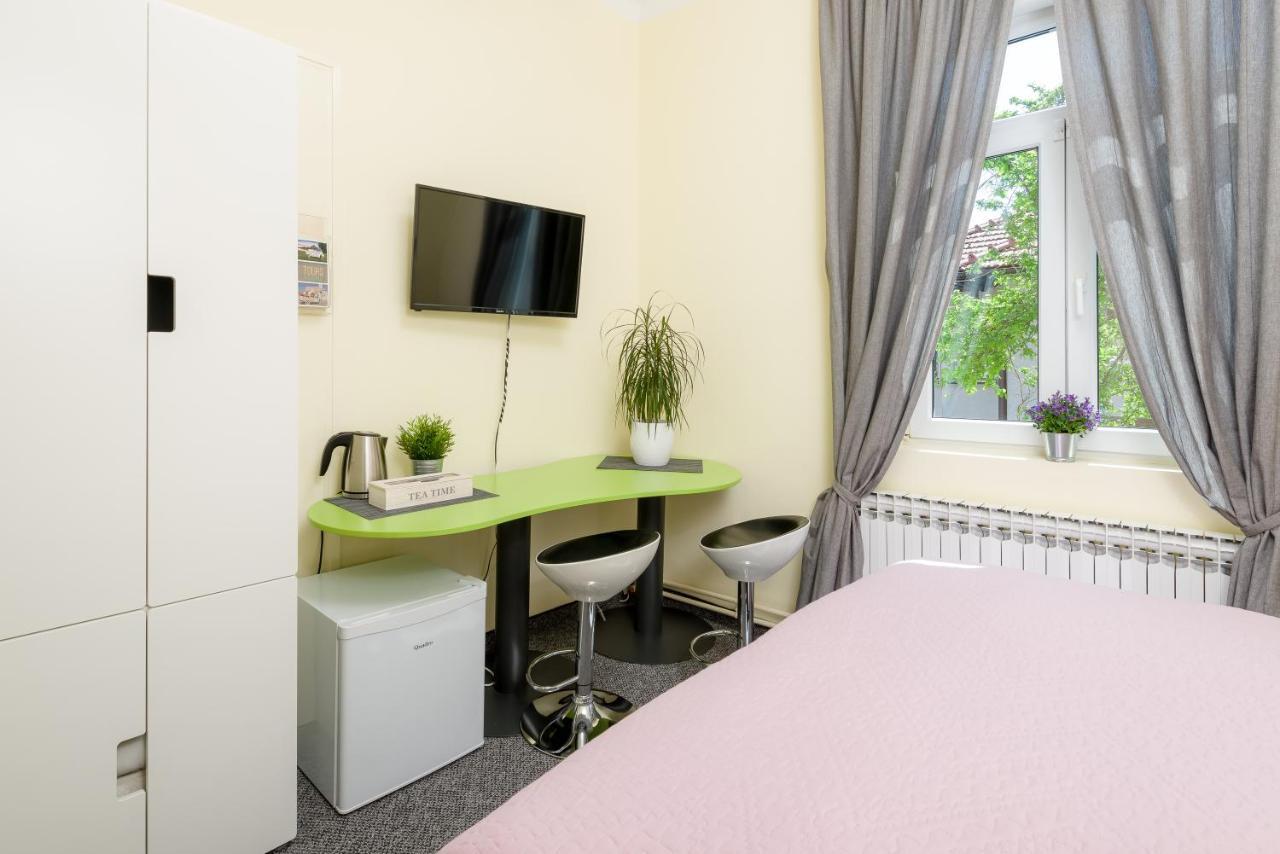 Rooms Mira By Anastasia Zagreb Ngoại thất bức ảnh