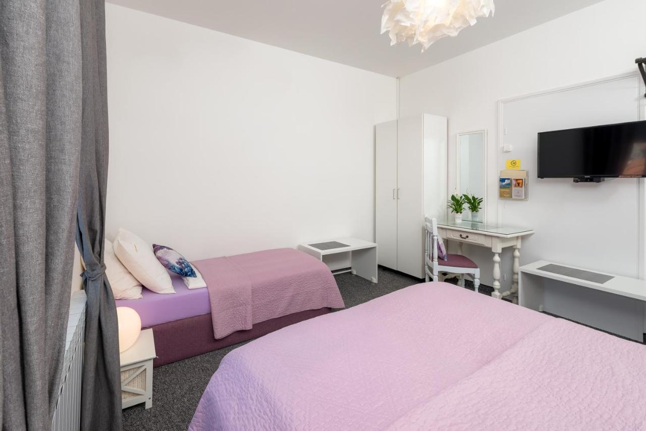 Rooms Mira By Anastasia Zagreb Ngoại thất bức ảnh